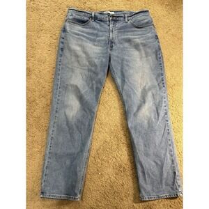 Levis Signature Gold Jeans Men 38x28 Athletic Medium Blue Denim Tapered Leg